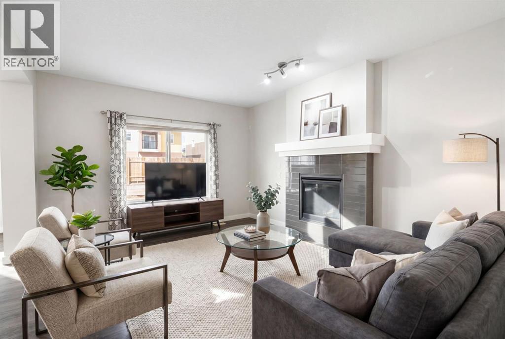 239 Kinniburgh Road, Chestermere, Alberta  T1X 0Y7 - Photo 2 - A2305796