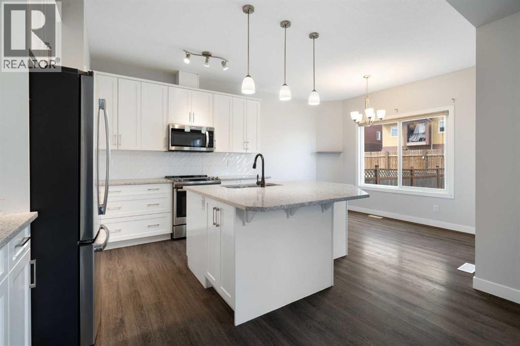 239 Kinniburgh Road, Chestermere, Alberta  T1X 0Y7 - Photo 4 - A2305796