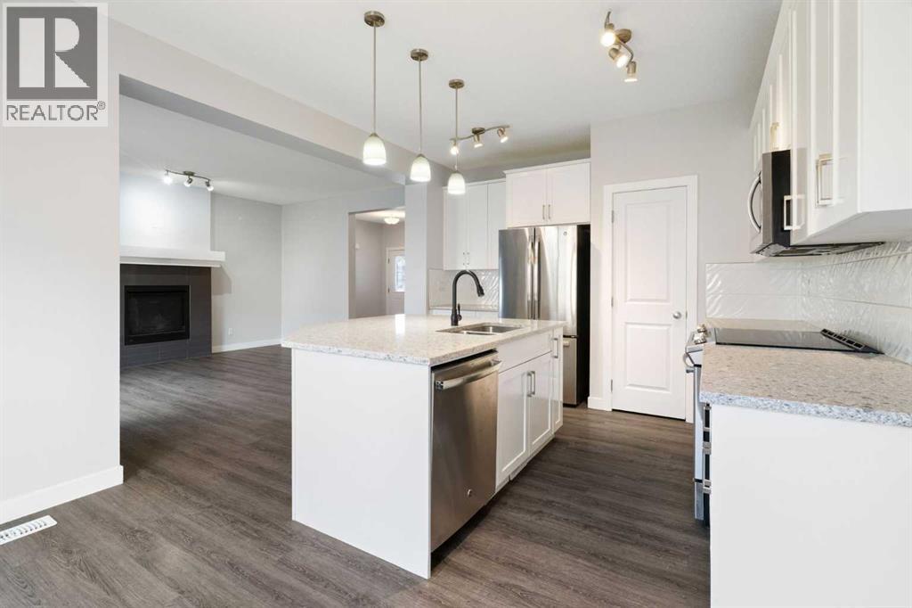 239 Kinniburgh Road, Chestermere, Alberta  T1X 0Y7 - Photo 6 - A2305796