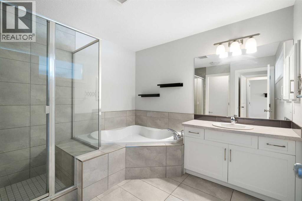 239 Kinniburgh Road, Chestermere, Alberta  T1X 0Y7 - Photo 9 - A2305796