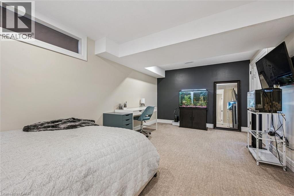 51 Cannes Street, Kitchener, Ontario  N2R 1V1 - Photo 28 - 40824620