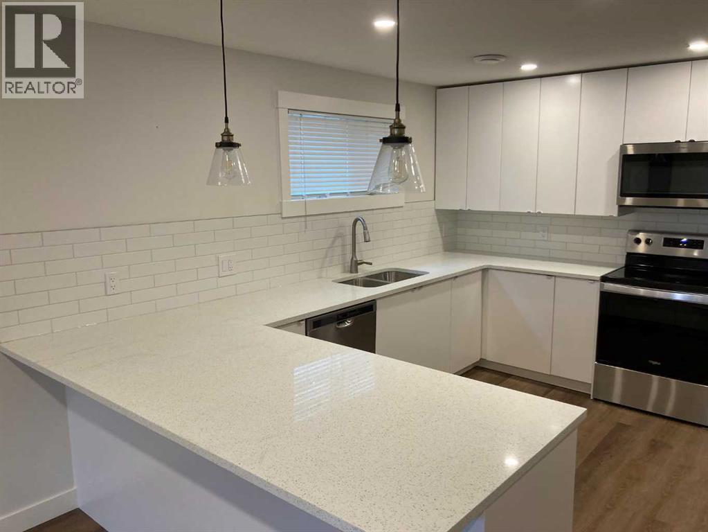 281 Sunvale Drive SE, Calgary, Alberta  T2X 3B8 - Photo 8 - A2292505