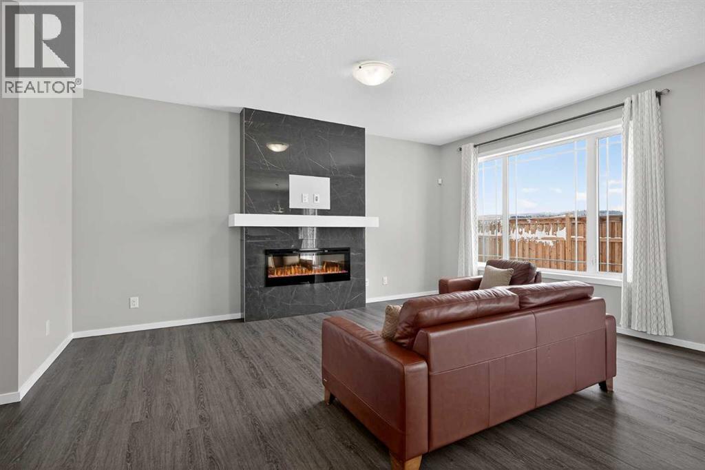 154 Yorkstone Way Sw, Calgary, Alberta  T2X 4S3 - Photo 8 - A2300255