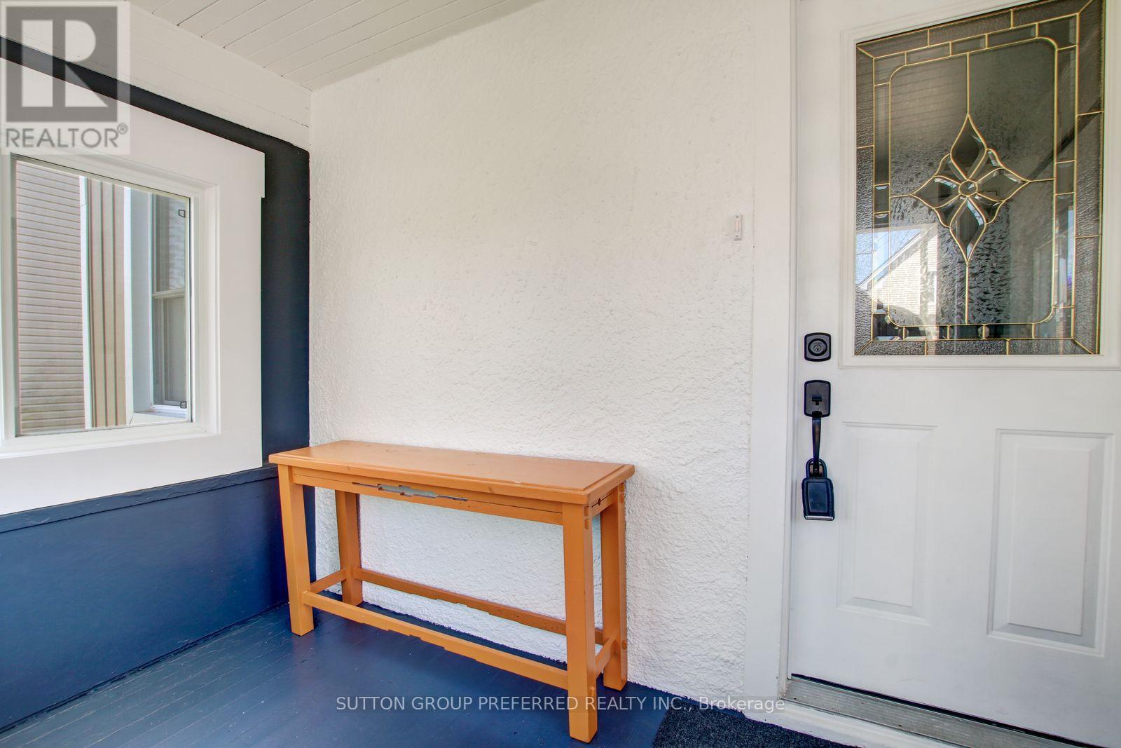 123 Erie Street, St. Thomas, Ontario  N5R 2N1 - Photo 3 - X13061222