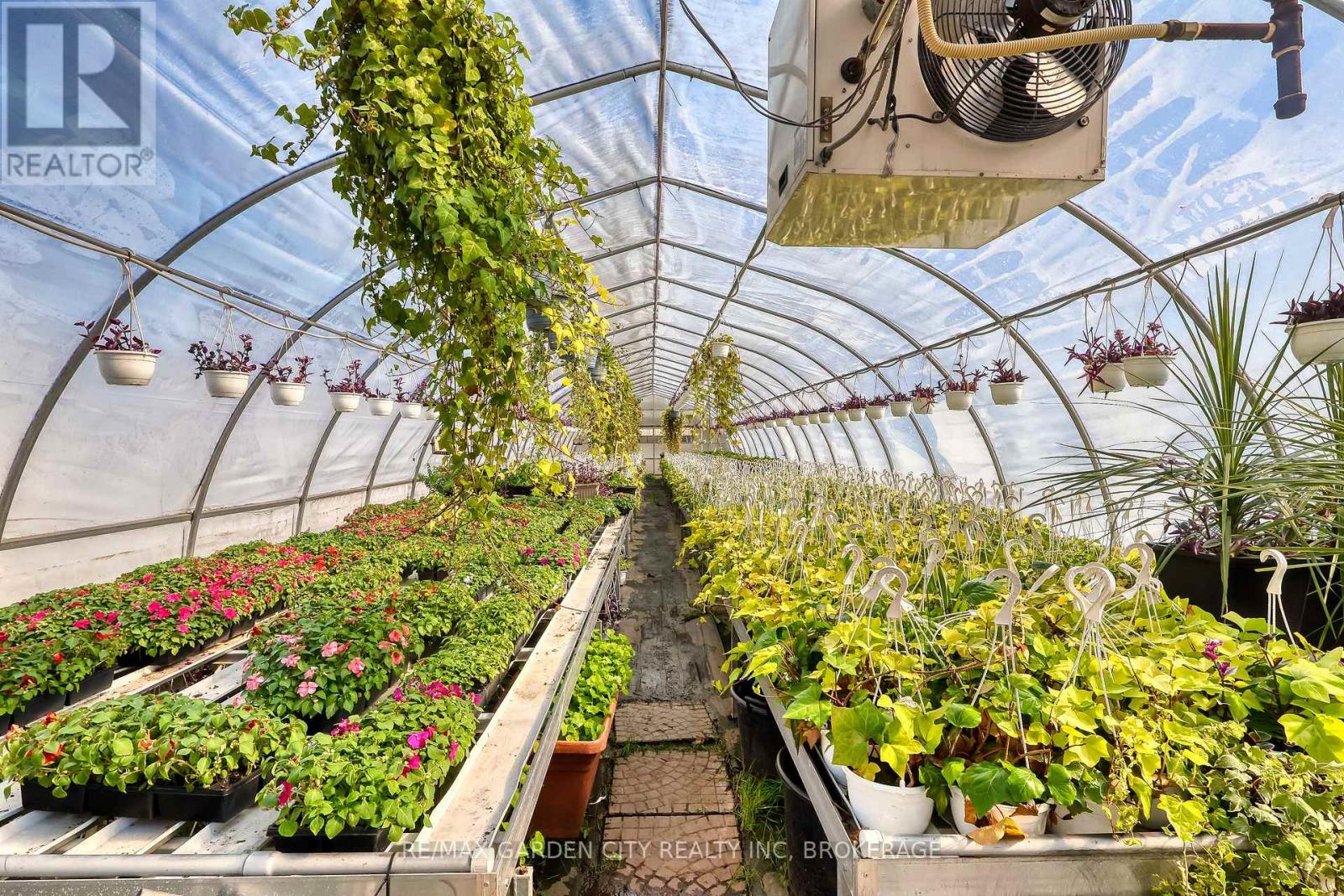 228-234 Read Road, St. Catharines, Ontario  L2R 7K6 - Photo 8 - X13061210