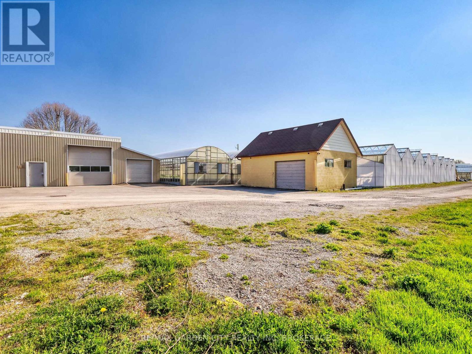 228-234 Read Road, St. Catharines, Ontario  L2R 7K6 - Photo 2 - X13061248