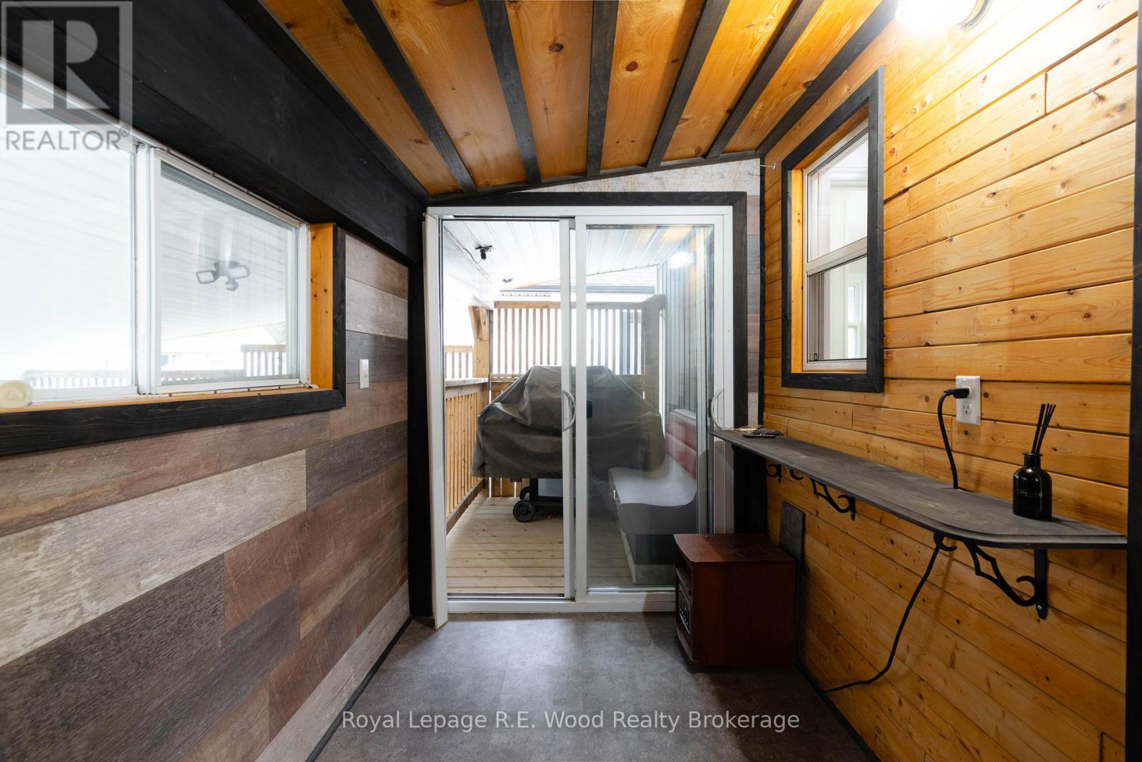 22 North Street E, Tillsonburg, Ontario  N4G 1B3 - Photo 20 - X13061192