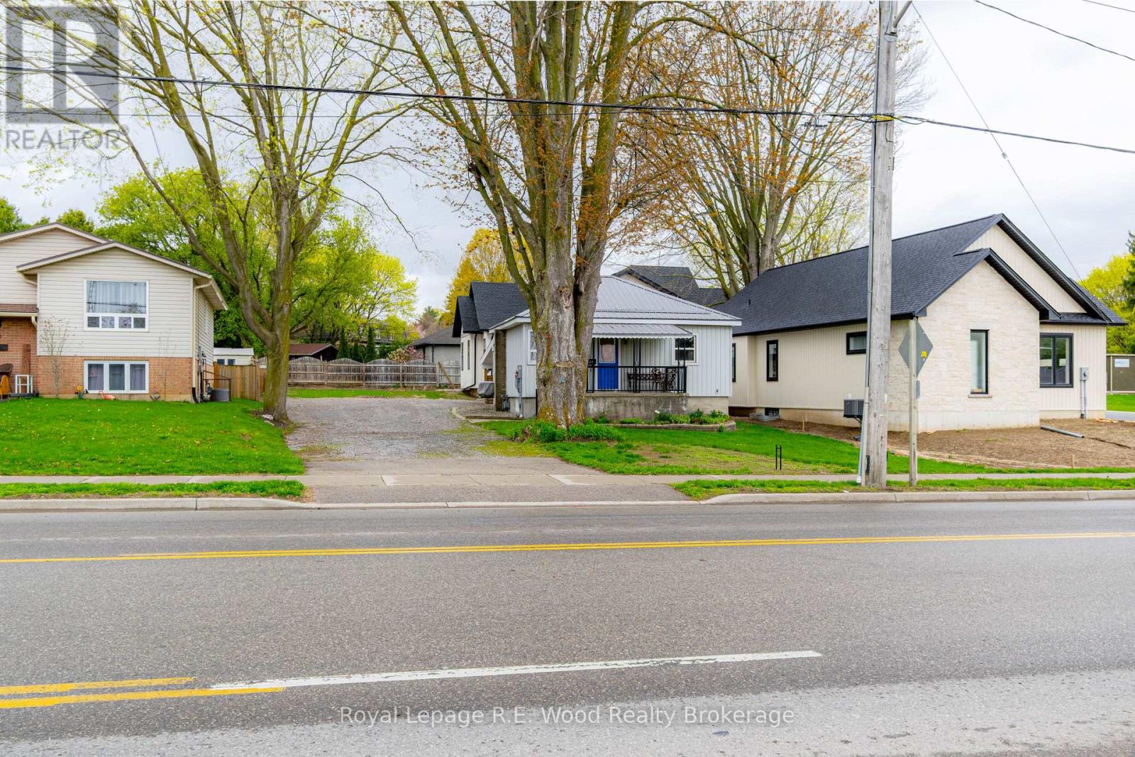 22 North Street E, Tillsonburg, Ontario  N4G 1B3 - Photo 22 - X13061192