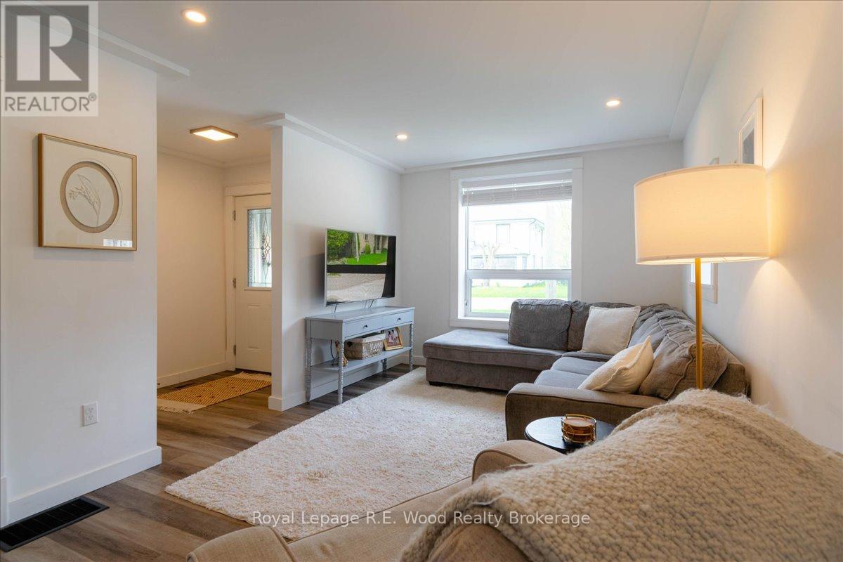 15 Van Street, Tillsonburg, Ontario  N4G 2M7 - Photo 18 - X13061202