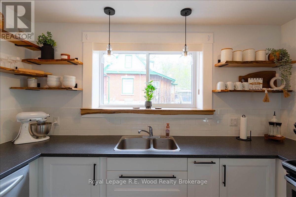 15 Van Street, Tillsonburg, Ontario  N4G 2M7 - Photo 25 - X13061202