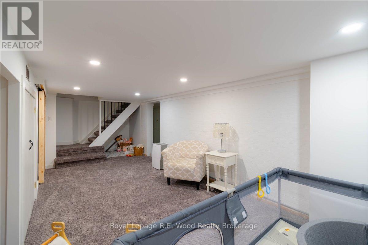 15 Van Street, Tillsonburg, Ontario  N4G 2M7 - Photo 37 - X13061202