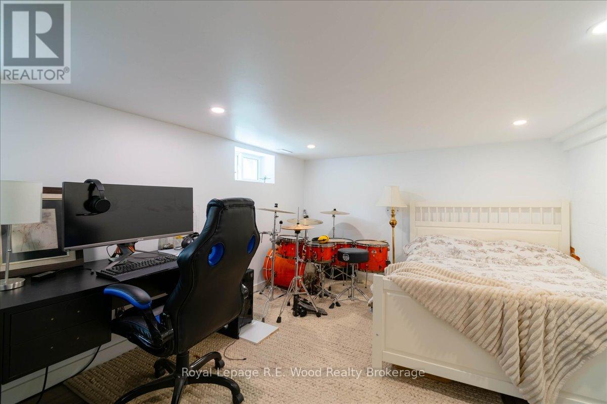 15 Van Street, Tillsonburg, Ontario  N4G 2M7 - Photo 38 - X13061202