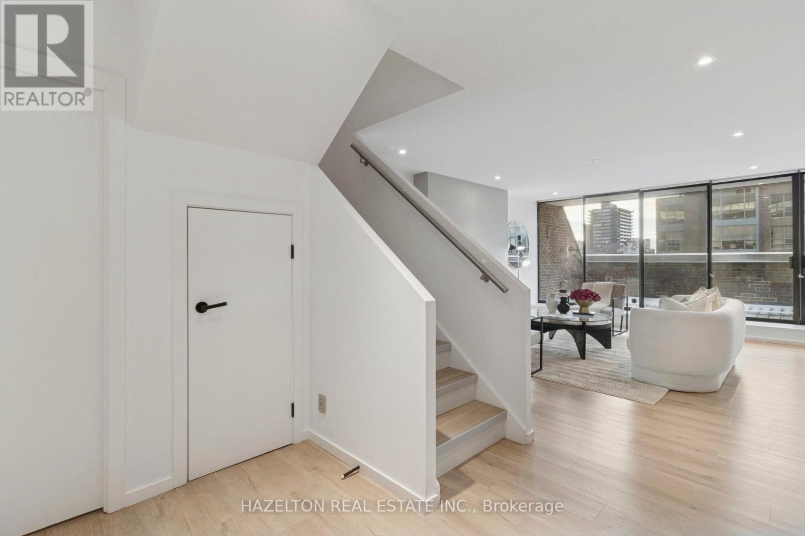 405 - 55a Avenue Road, Toronto, Ontario  M5R 3L2 - Photo 12 - C13061236