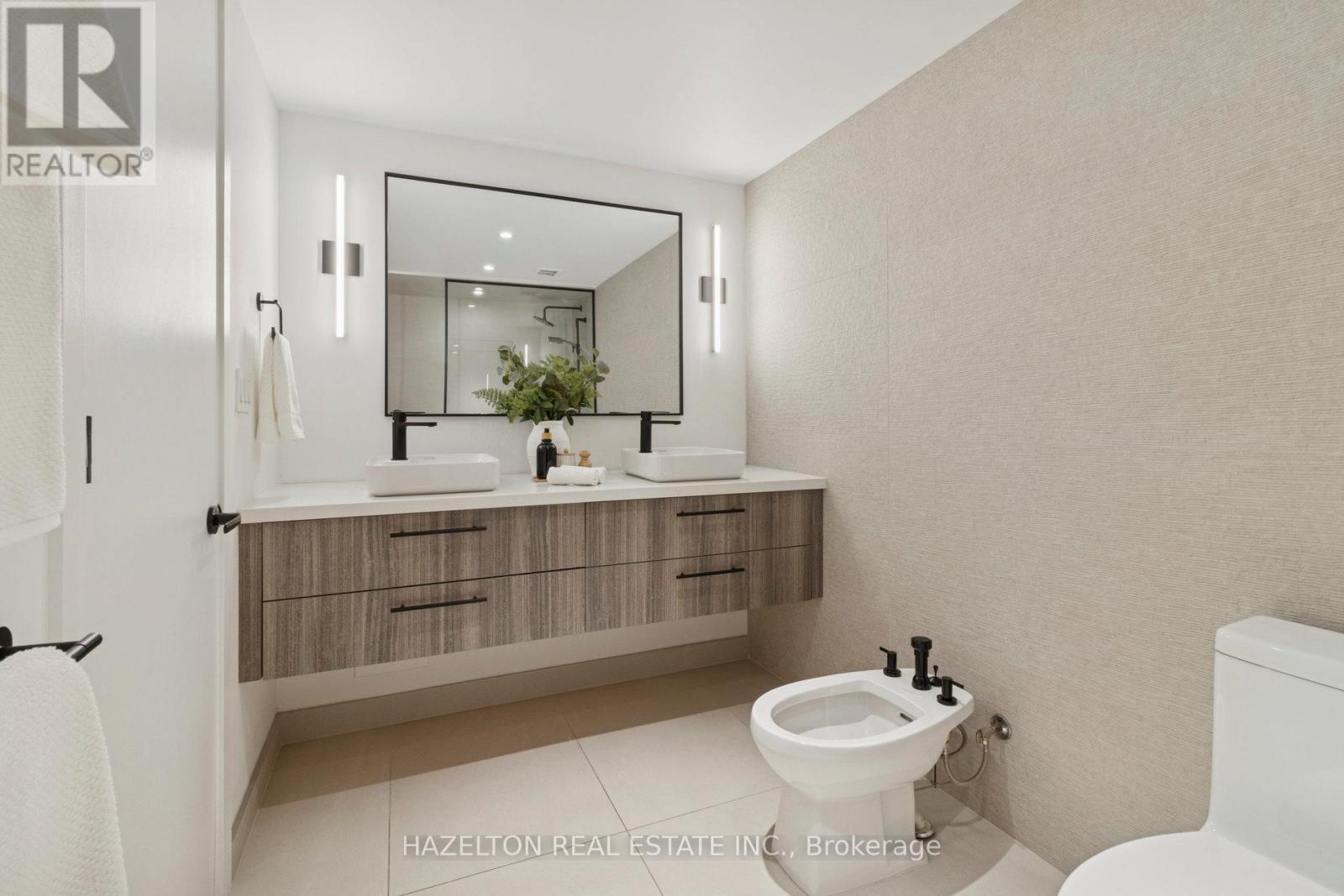 405 - 55a Avenue Road, Toronto, Ontario  M5R 3L2 - Photo 20 - C13061236