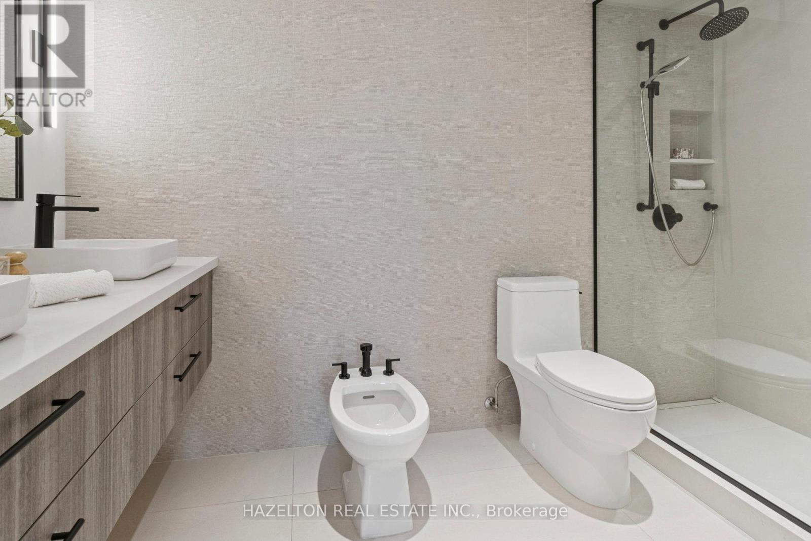 405 - 55a Avenue Road, Toronto, Ontario  M5R 3L2 - Photo 21 - C13061236