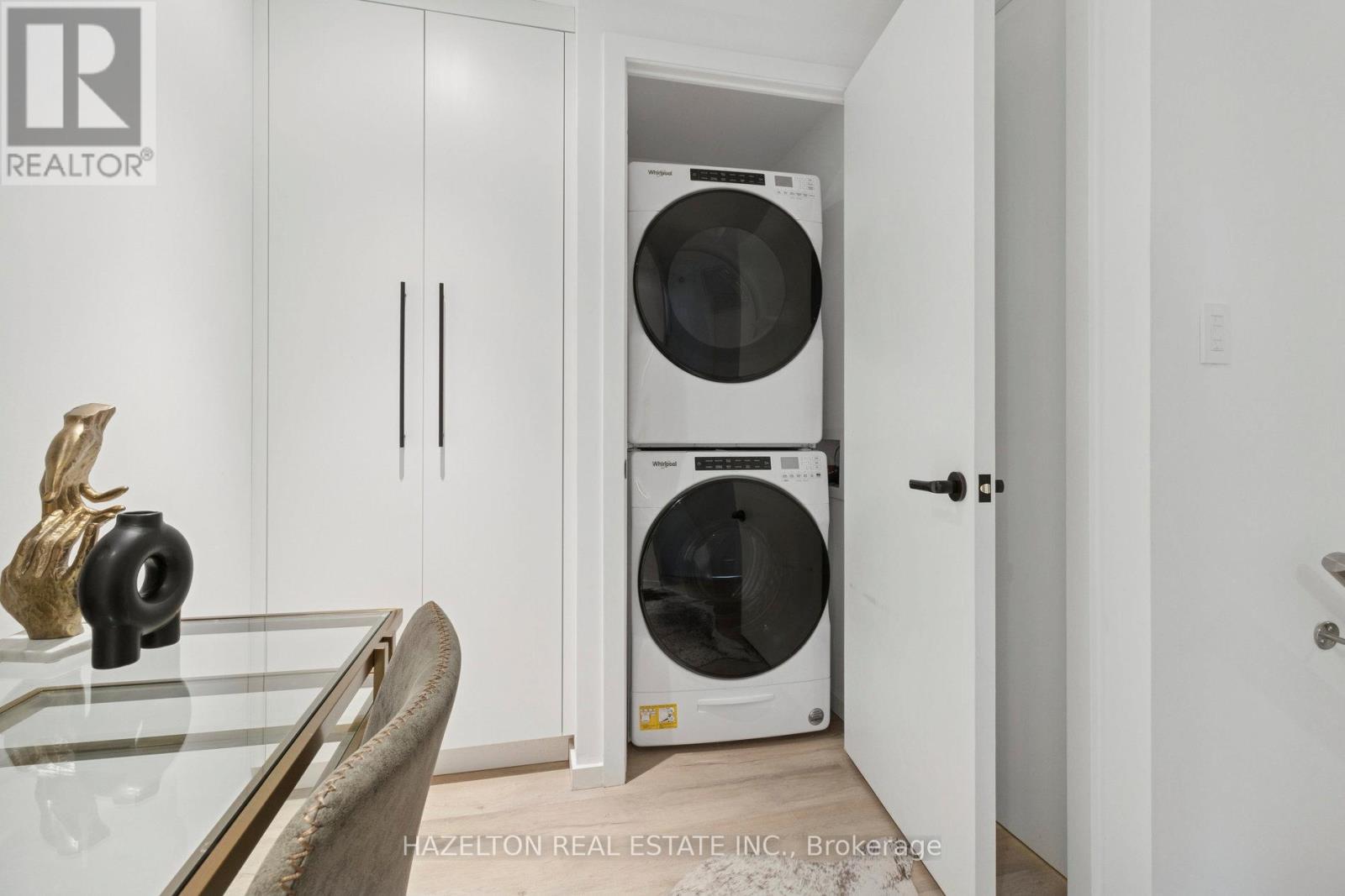 405 - 55a Avenue Road, Toronto, Ontario  M5R 3L2 - Photo 25 - C13061236