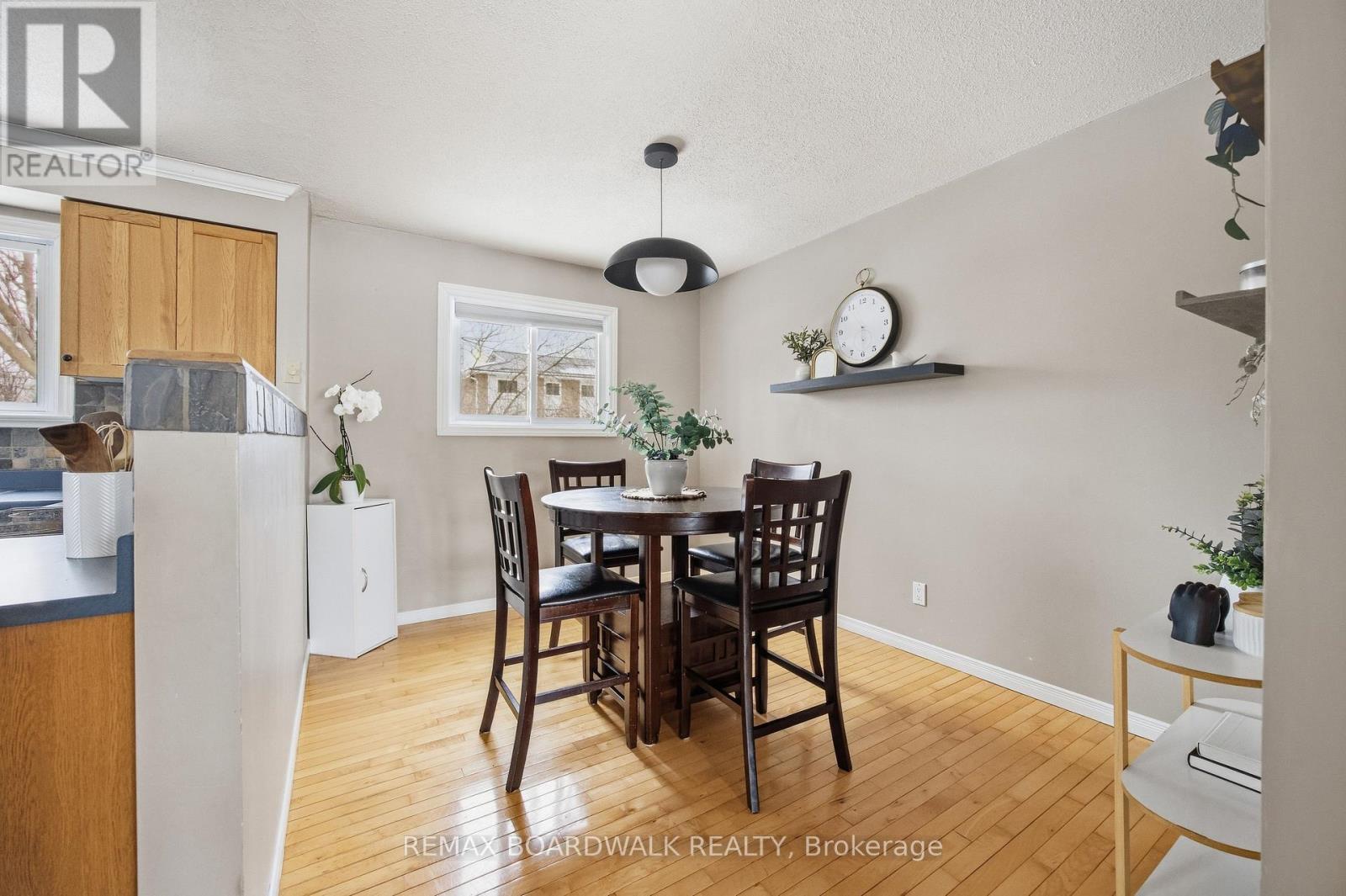 32 Provost Street, Perth, Ontario  K7H 3H1 - Photo 8 - X12928686