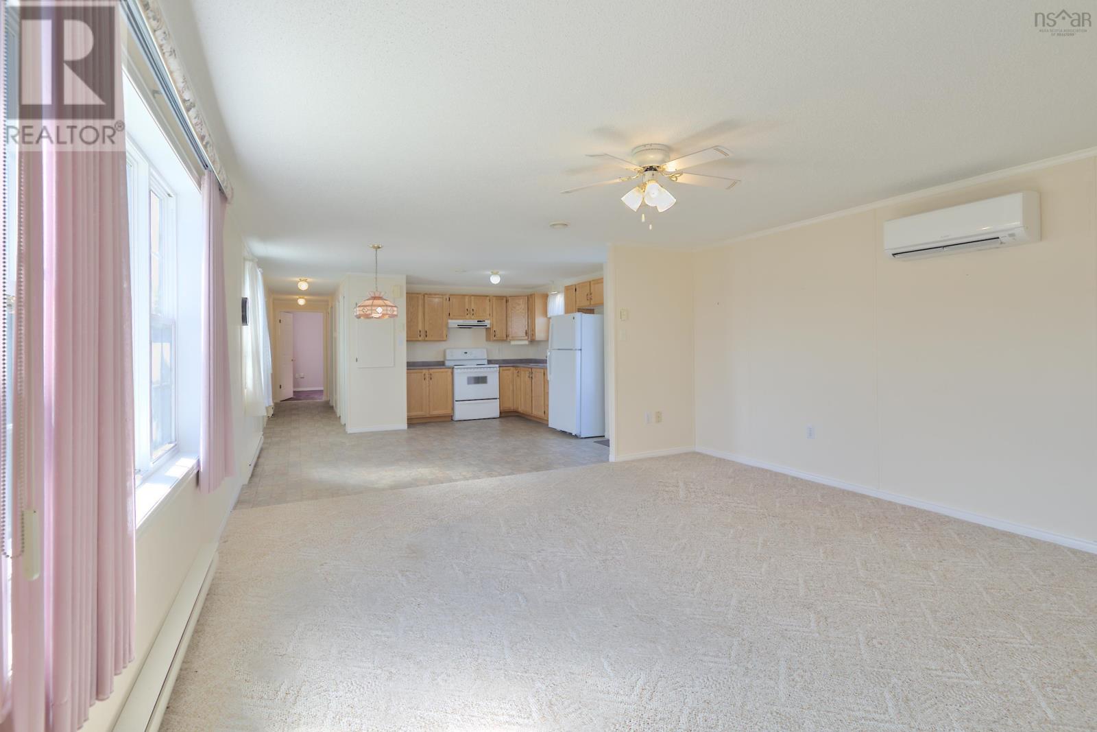 10 Lorne Crescent, Amherst, Nova Scotia  B4H 4B6 - Photo 6 - 202608501