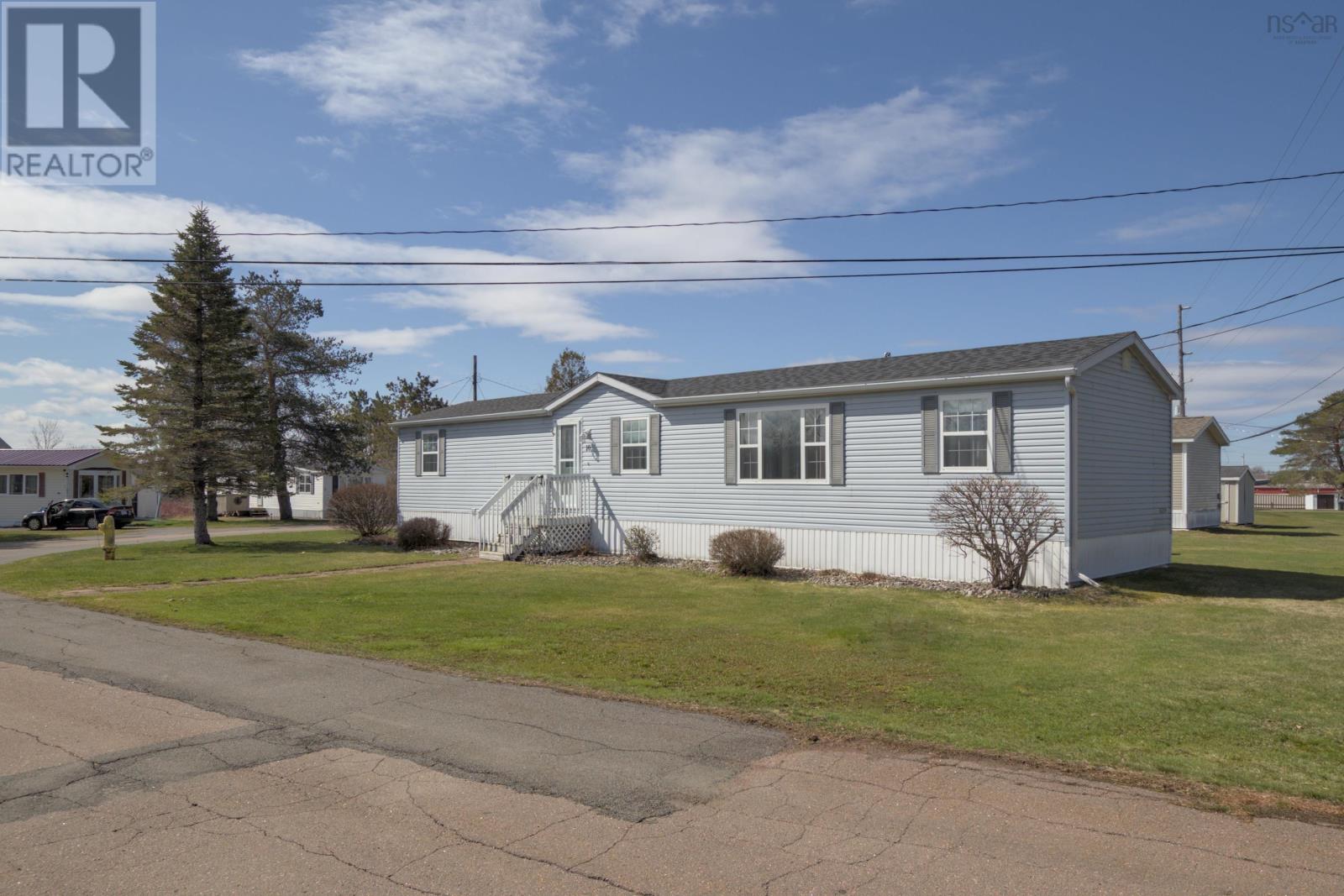 10 Lorne Crescent, Amherst, Nova Scotia  B4H 4B6 - Photo 19 - 202608501