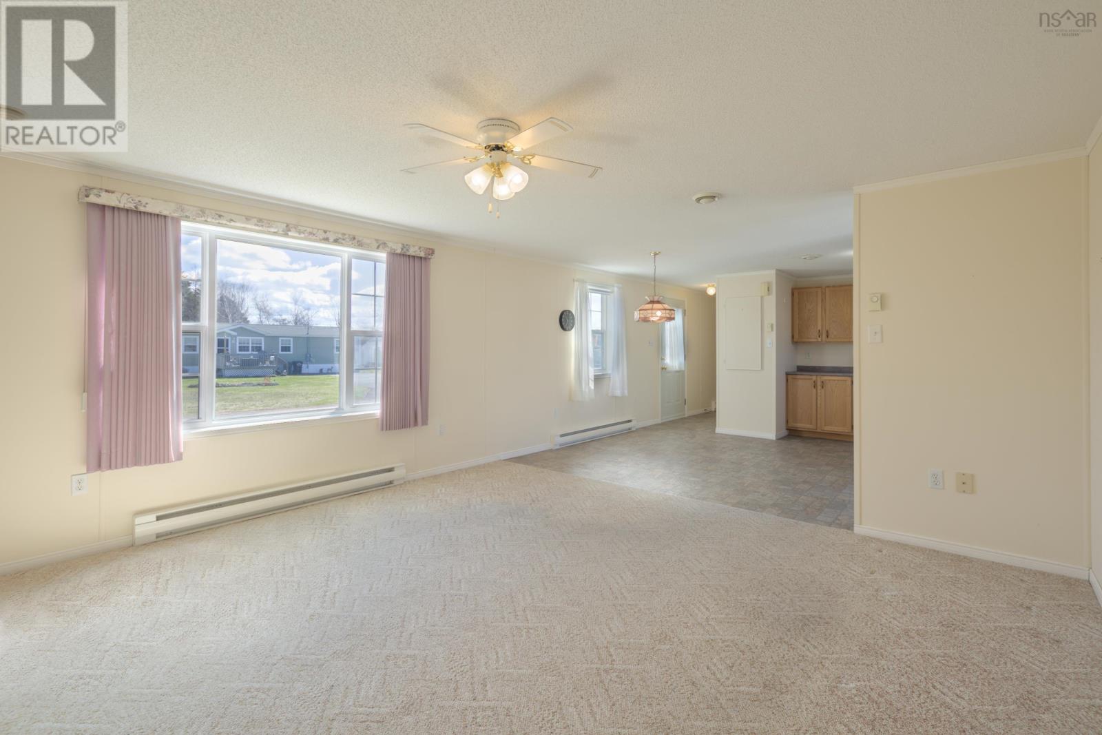 10 Lorne Crescent, Amherst, Nova Scotia  B4H 4B6 - Photo 8 - 202608501