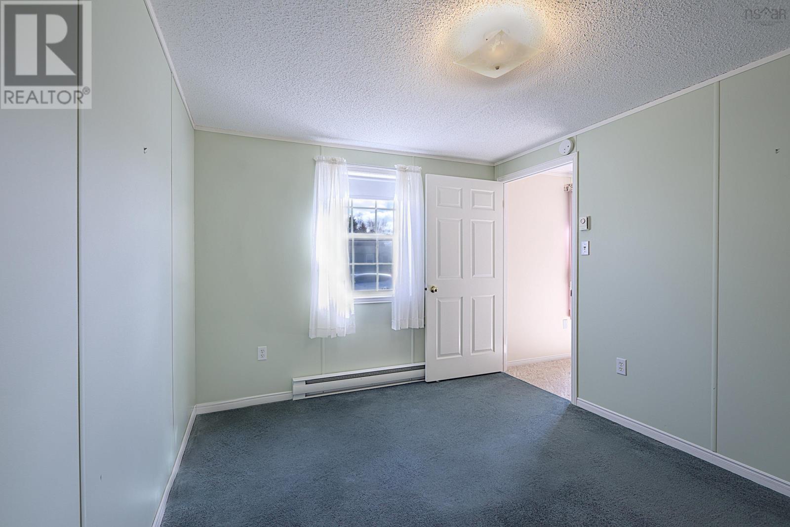 10 Lorne Crescent, Amherst, Nova Scotia  B4H 4B6 - Photo 9 - 202608501
