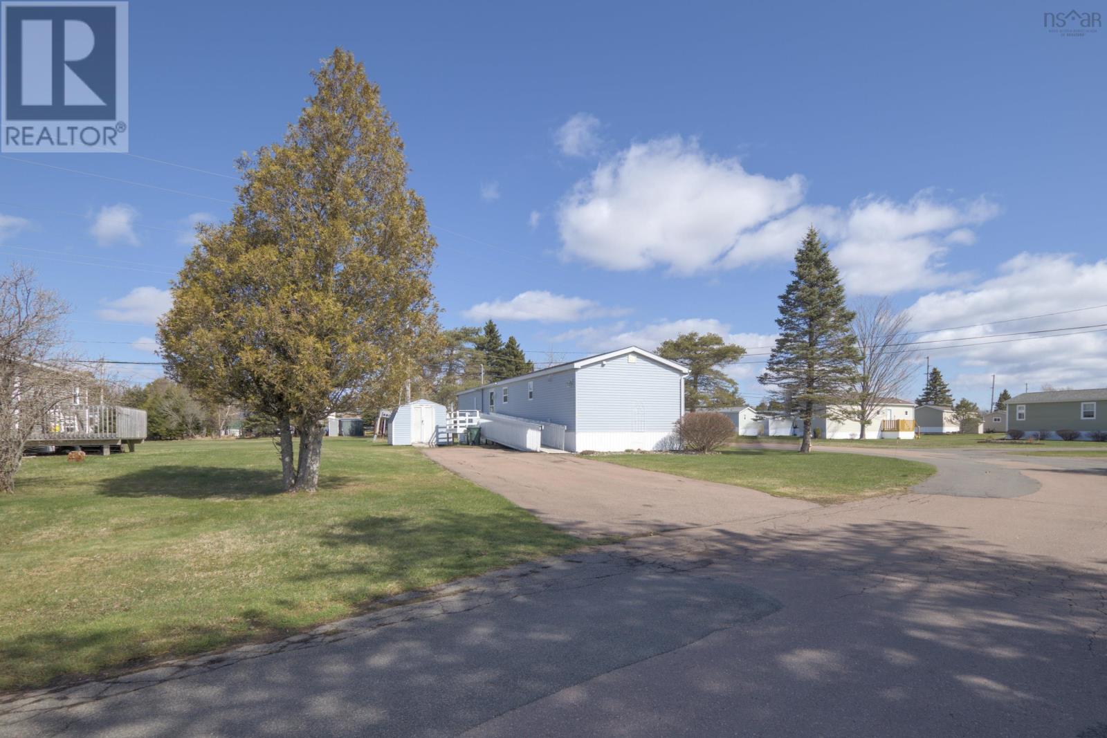 10 Lorne Crescent, Amherst, Nova Scotia  B4H 4B6 - Photo 18 - 202608501