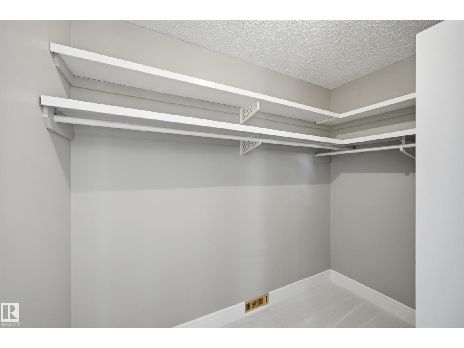394 Walker Rd Nw, Edmonton, Alberta  T5T 2X2 - Photo 32 - E4484785