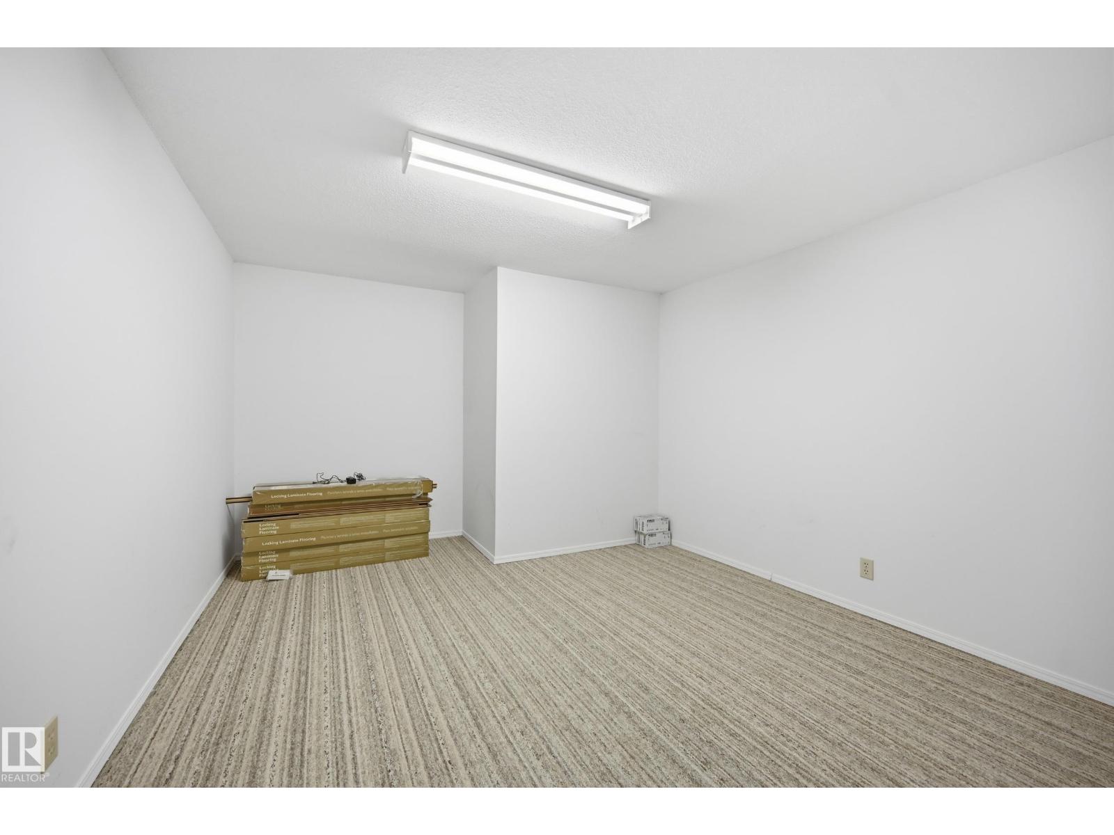 394 Walker Rd Nw, Edmonton, Alberta  T5T 2X2 - Photo 43 - E4484785