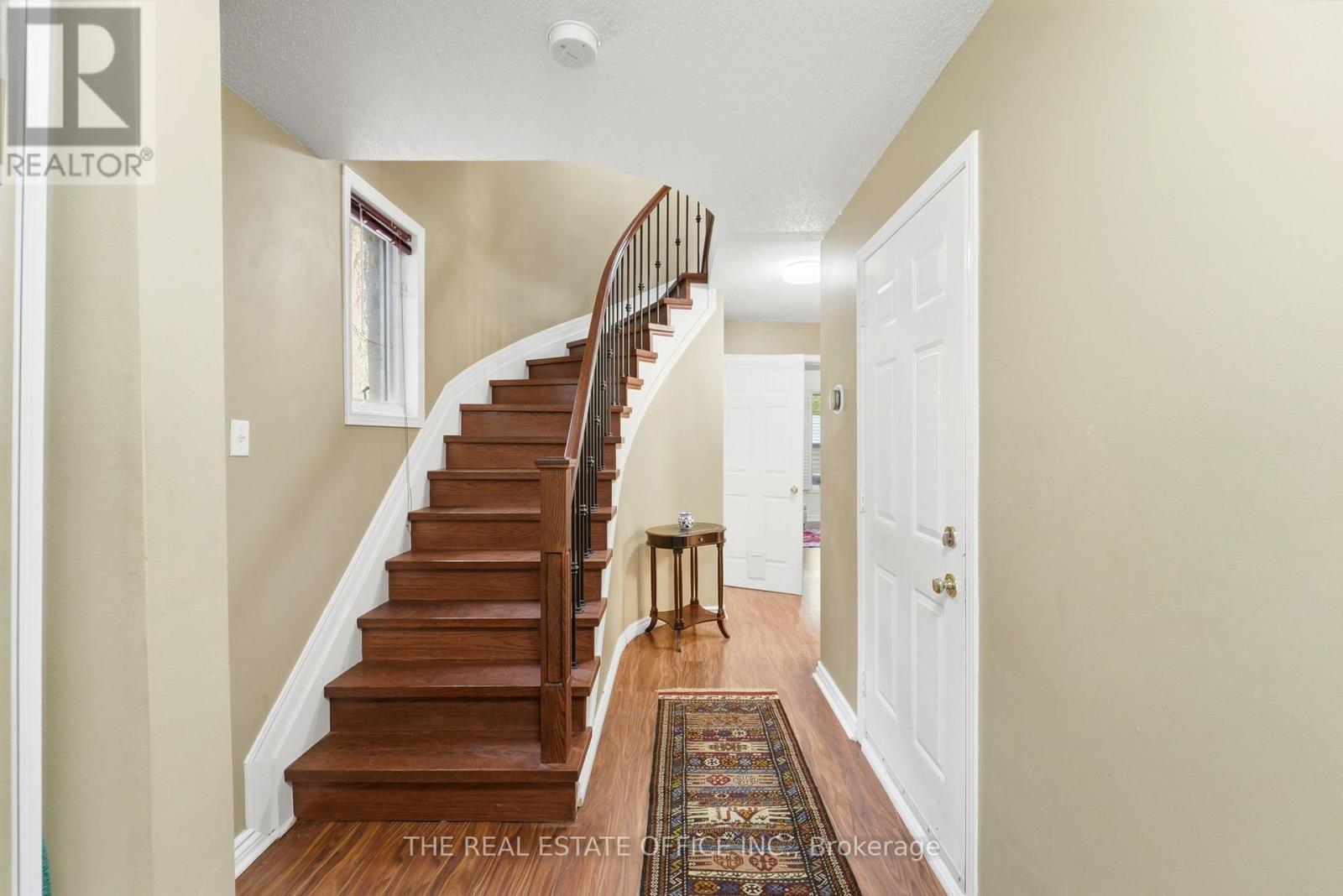 106 Corsica Private, Ottawa, Ontario  K1G 5Y1 - Photo 3 - X13061246