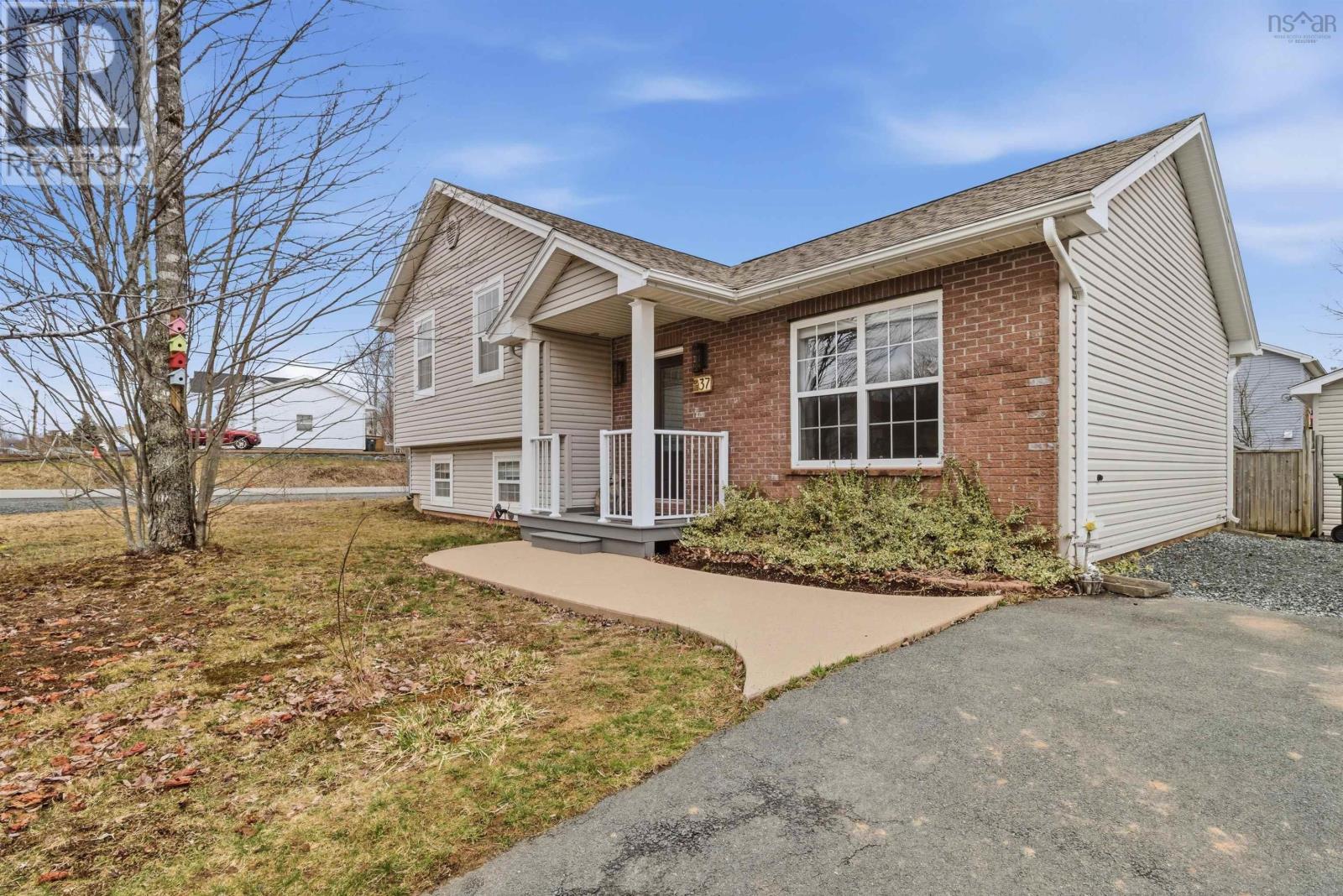 37 White Road, Enfield, Nova Scotia