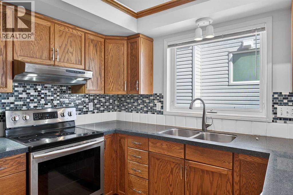 35 Douglasview Park Se, Calgary, Alberta  T2Z 2R9 - Photo 15 - A2306385