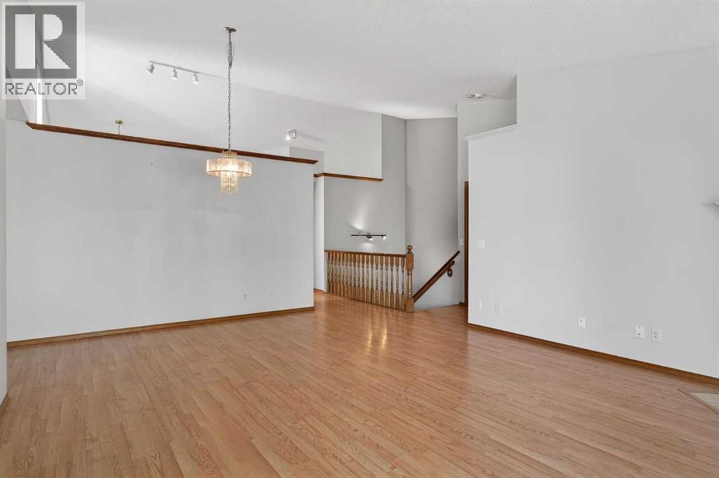 35 Douglasview Park Se, Calgary, Alberta  T2Z 2R9 - Photo 21 - A2306385