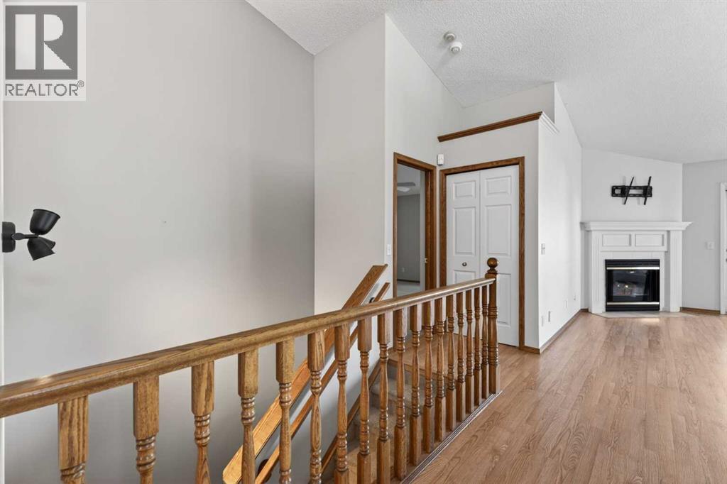 35 Douglasview Park Se, Calgary, Alberta  T2Z 2R9 - Photo 22 - A2306385