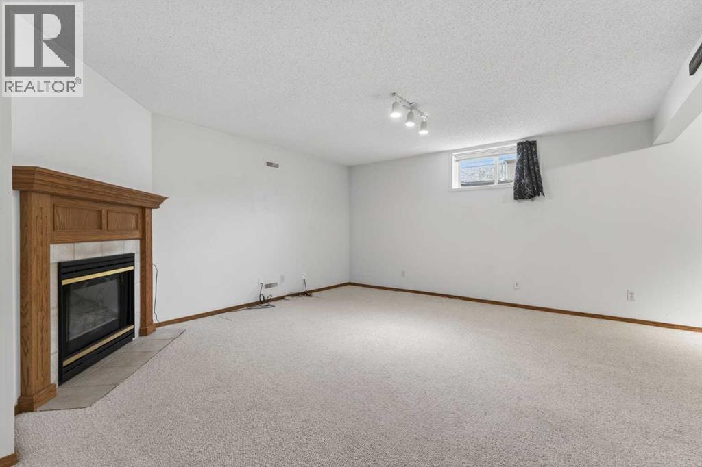 35 Douglasview Park Se, Calgary, Alberta  T2Z 2R9 - Photo 33 - A2306385