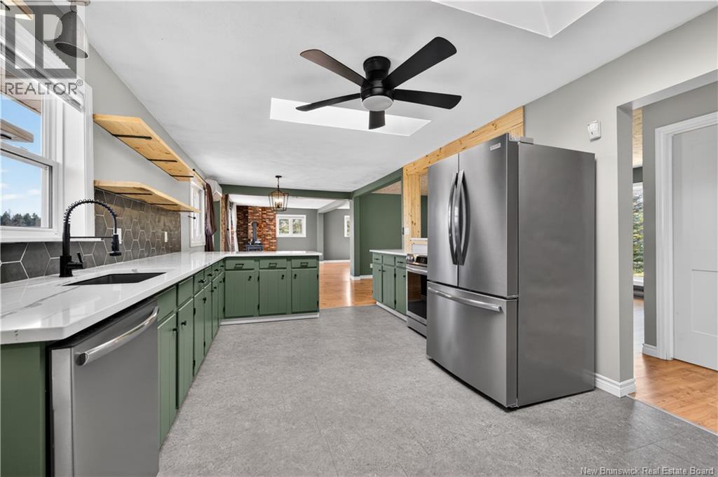 430 Charles Lutes Road, Lutes Mountain, New Brunswick  E1G 2T4 - Photo 11 - NB138287