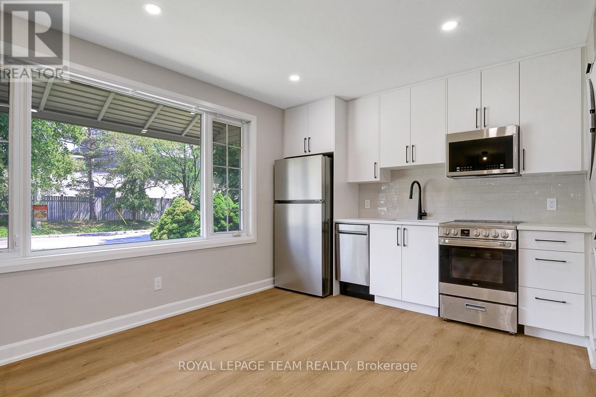 2 - 1952 Othello Avenue, Ottawa, Ontario  K1G 2A4 - Photo 5 - X13061300