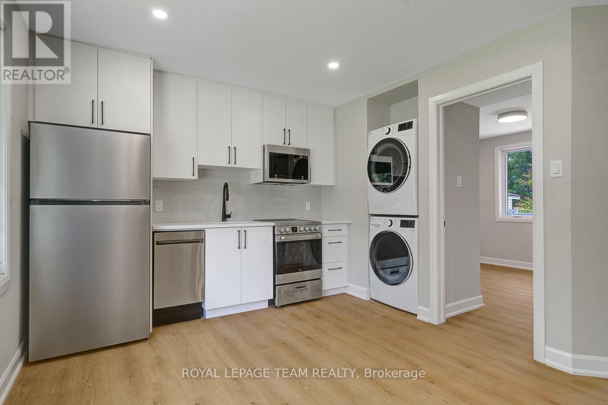 2 - 1952 Othello Avenue, Ottawa, Ontario  K1G 2A4 - Photo 6 - X13061300