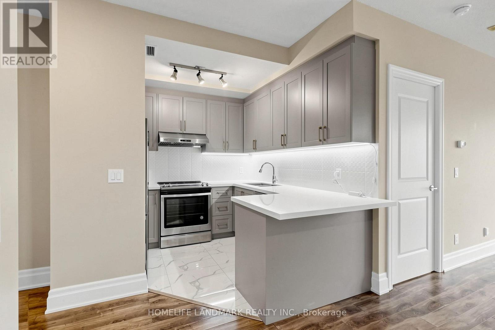 314b - 21 Upper Duke Crescent, Markham, Ontario  L6G 0B7 - Photo 16 - N12862900