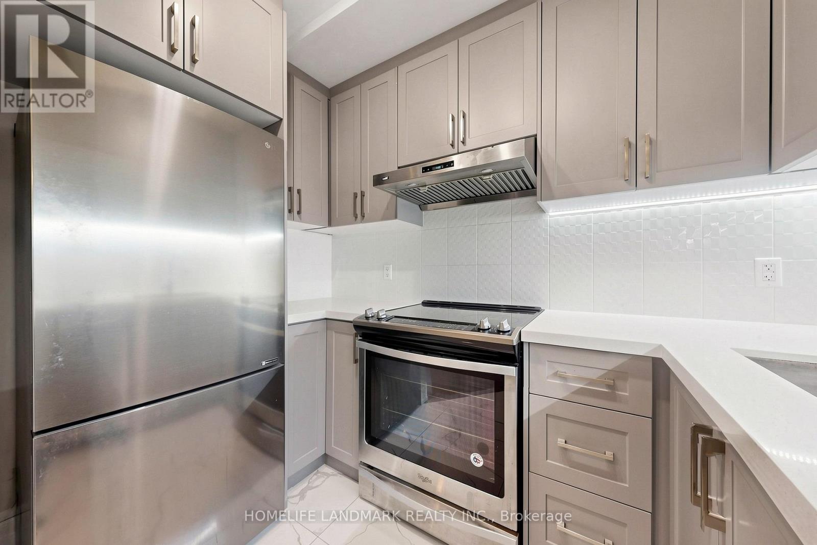 314b - 21 Upper Duke Crescent, Markham, Ontario  L6G 0B7 - Photo 20 - N12862900