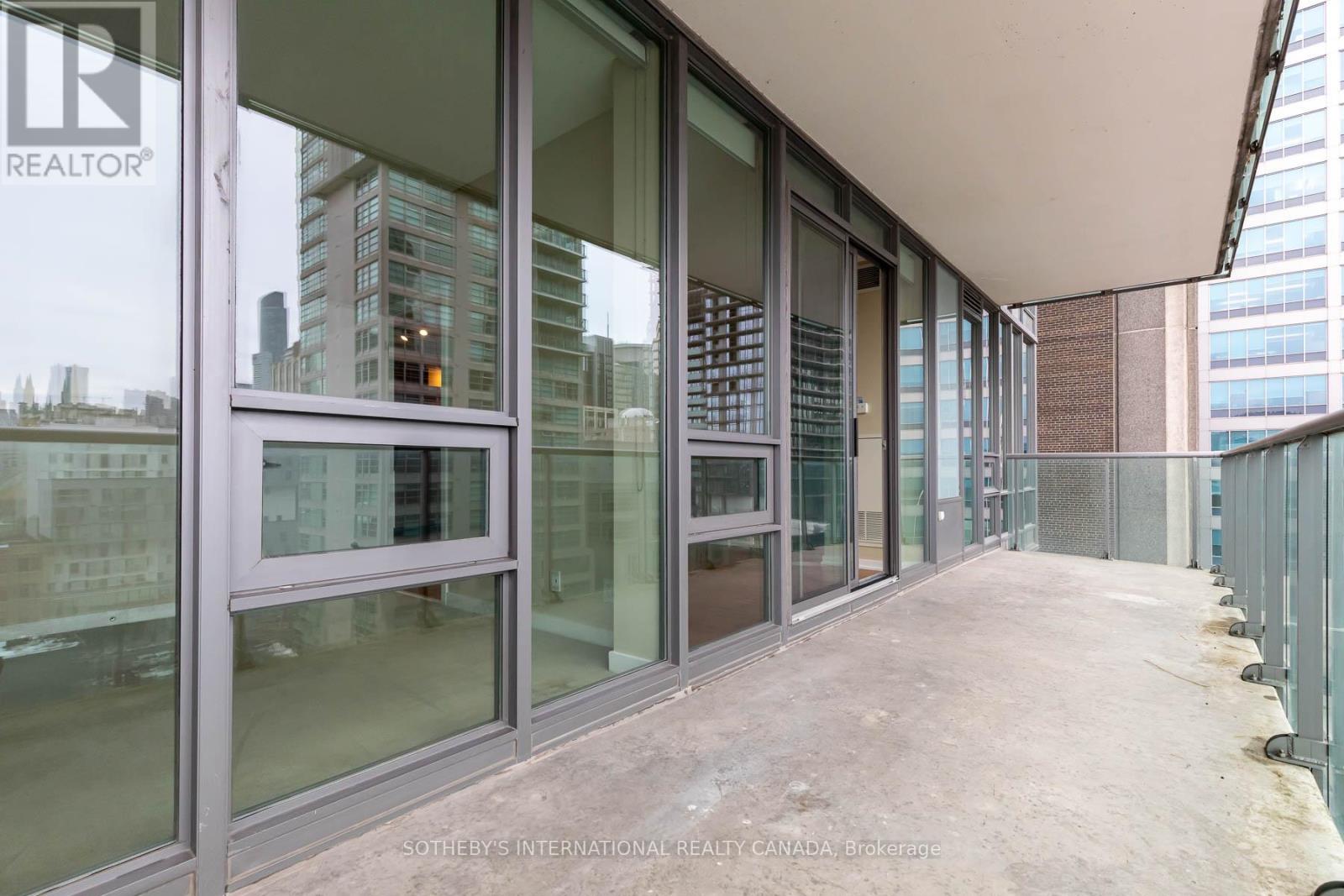 1004 - 33 Lombard Street, Toronto, Ontario  M5C 3H8 - Photo 18 - C13061282