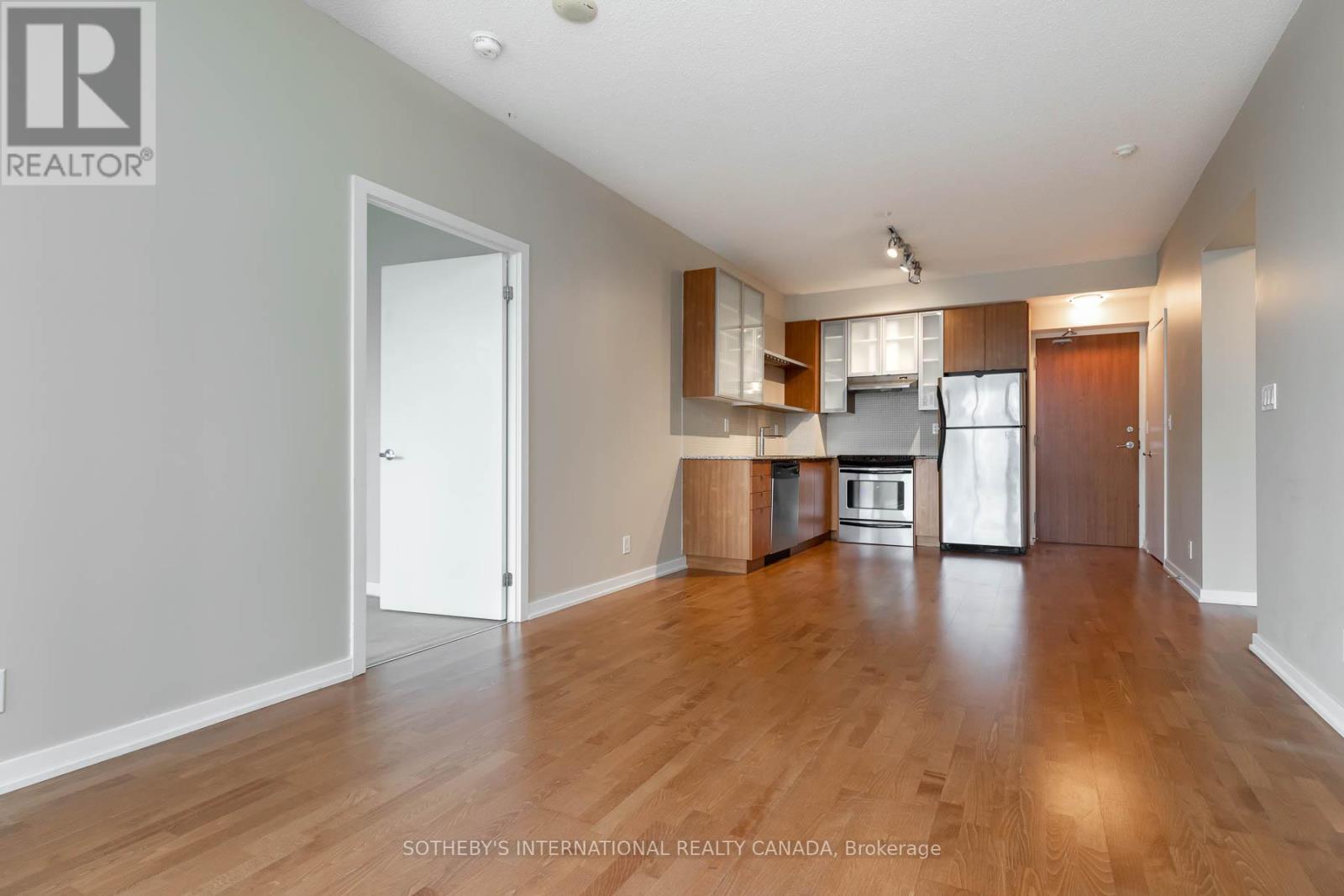 1004 - 33 Lombard Street, Toronto, Ontario  M5C 3H8 - Photo 6 - C13061282