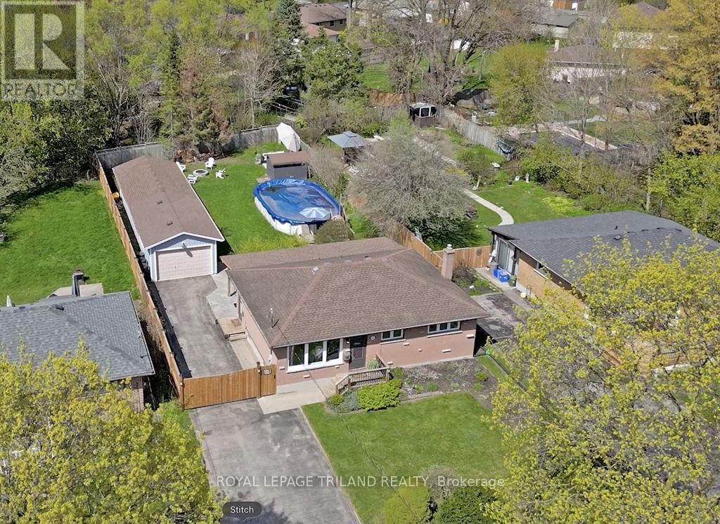 112 BURNSIDE DRIVE, London East, Ontario