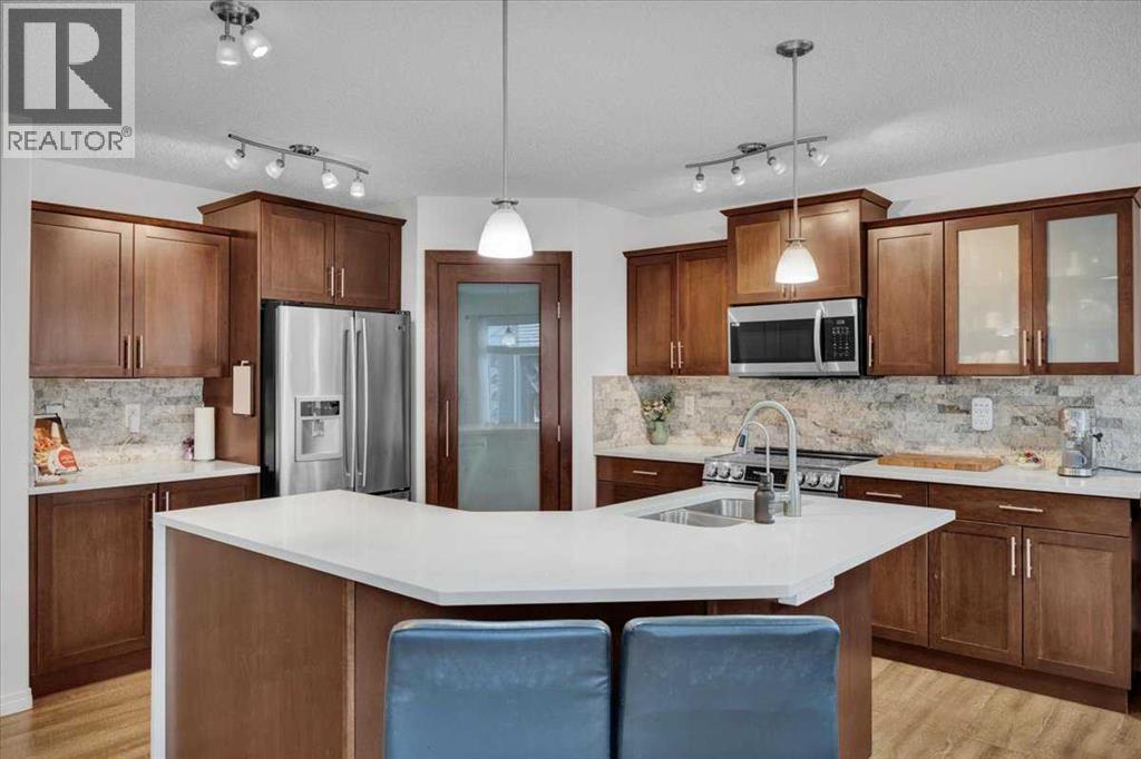 1009 Channelside Way Sw, Airdrie, Alberta  T4B 3H9 - Photo 13 - A2303627