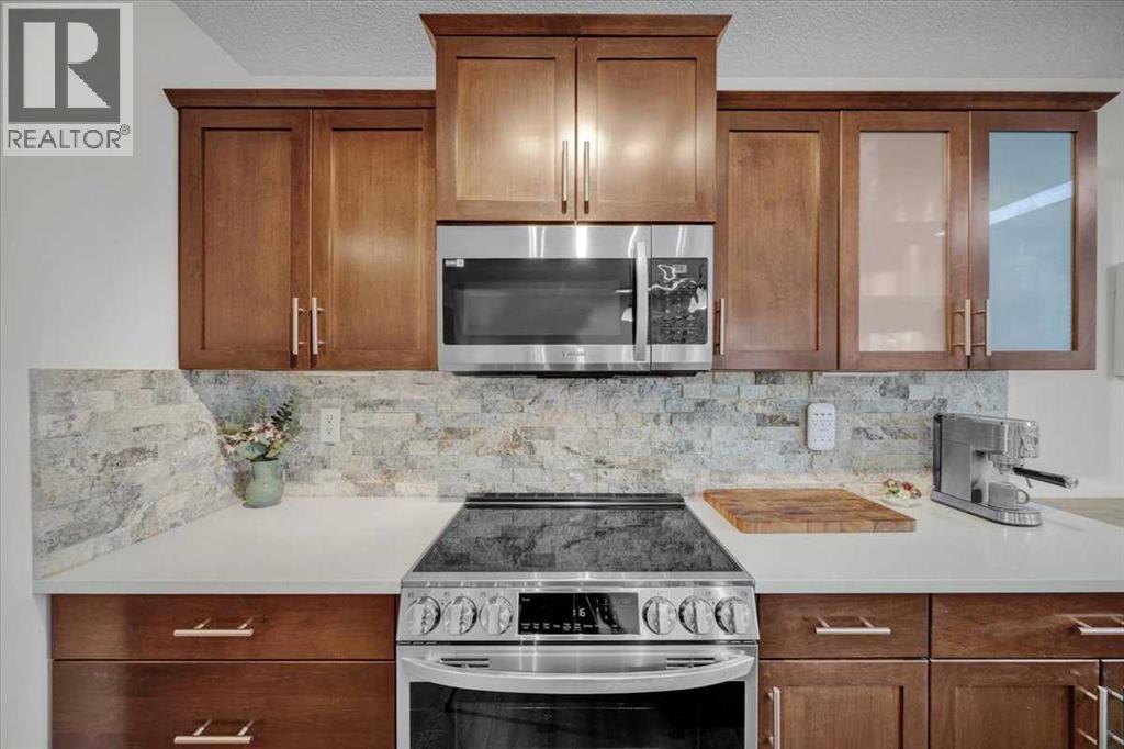 1009 Channelside Way Sw, Airdrie, Alberta  T4B 3H9 - Photo 14 - A2303627