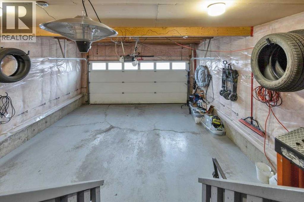 1009 Channelside Way Sw, Airdrie, Alberta  T4B 3H9 - Photo 19 - A2303627