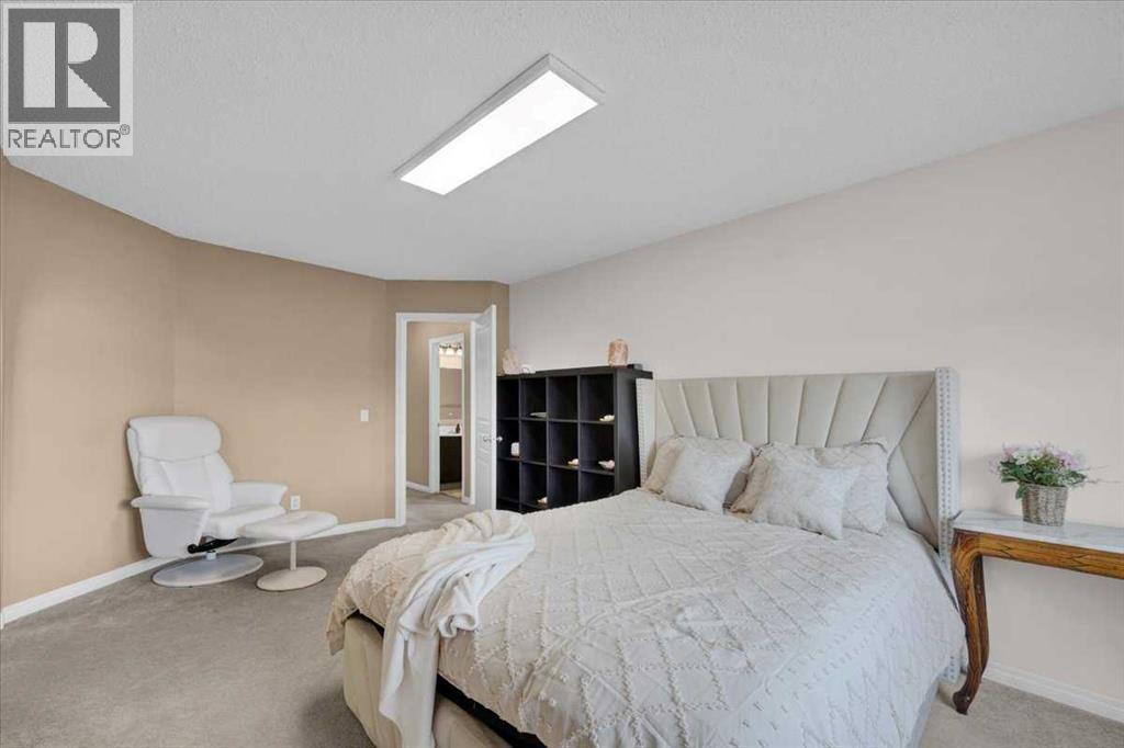 1009 Channelside Way Sw, Airdrie, Alberta  T4B 3H9 - Photo 22 - A2303627