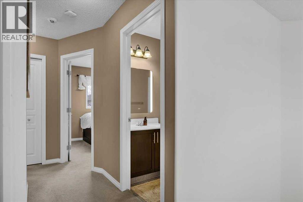 1009 Channelside Way Sw, Airdrie, Alberta  T4B 3H9 - Photo 28 - A2303627