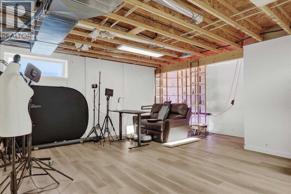 1009 Channelside Way Sw, Airdrie, Alberta  T4B 3H9 - Photo 38 - A2303627