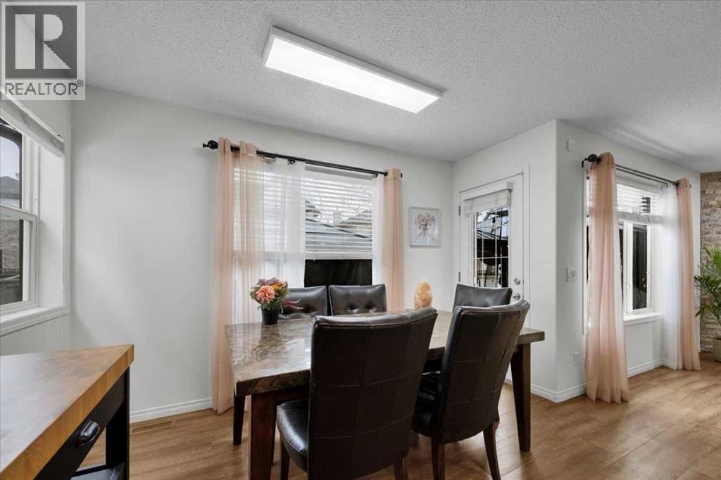 1009 Channelside Way Sw, Airdrie, Alberta  T4B 3H9 - Photo 9 - A2303627