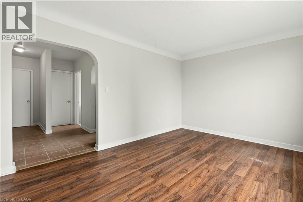 118 St. Joseph's Drive Unit# 401, Hamilton, Ontario  L8N 2E7 - Photo 6 - 40825114